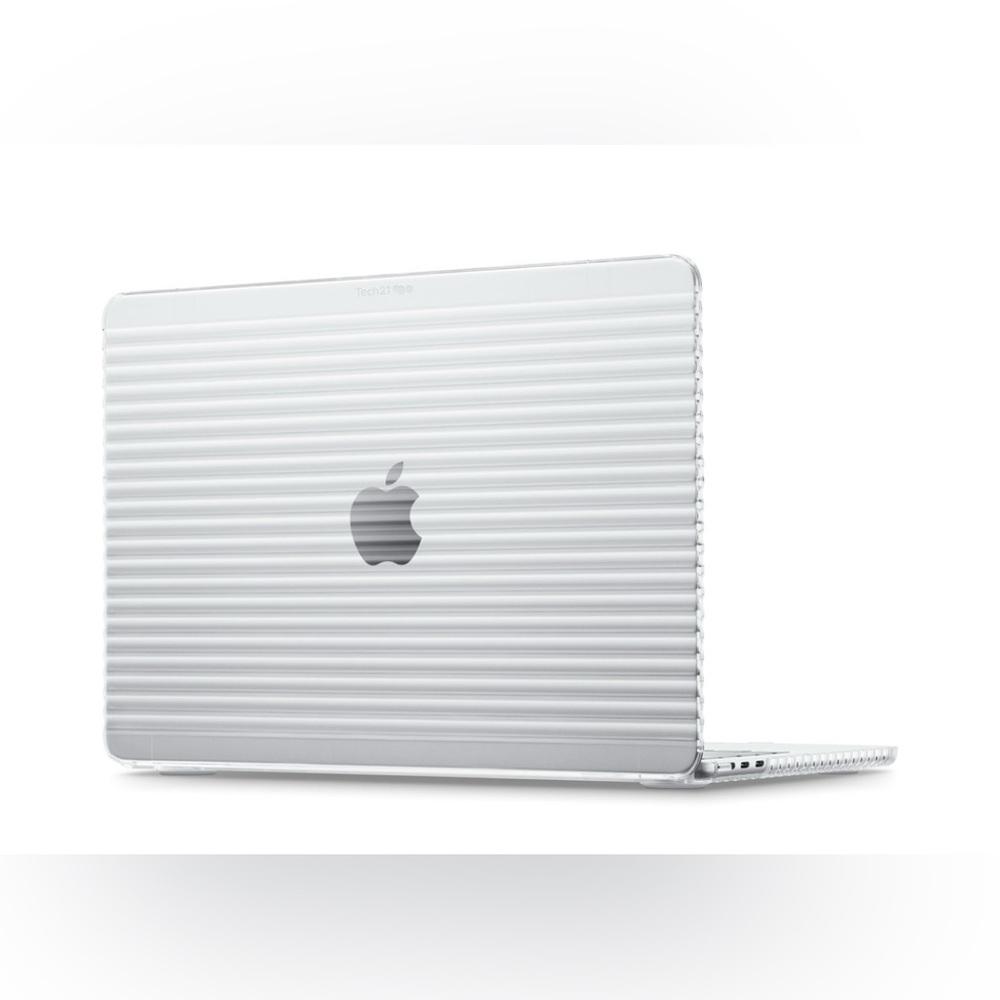 NIB Tech21 Evo Wave Case for 13″ MacBook Air Clear